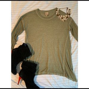 NWT Como Vintage Top 💚🔋🌿